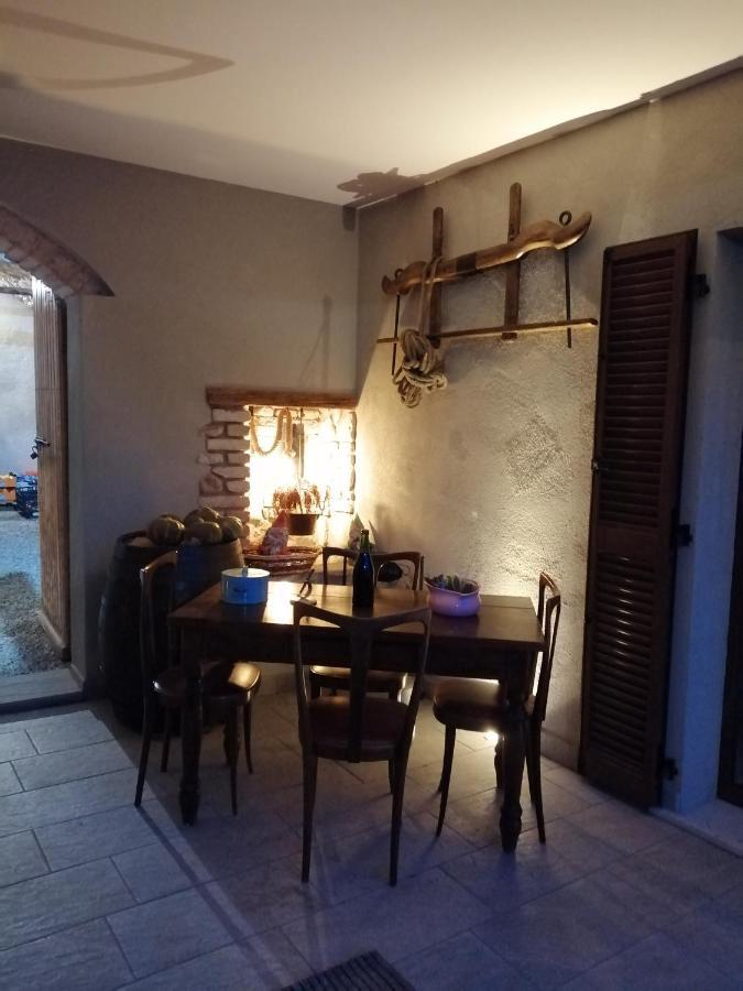 Agriturismo Corte Fontana Apartment ซาโล ภายนอก รูปภาพ