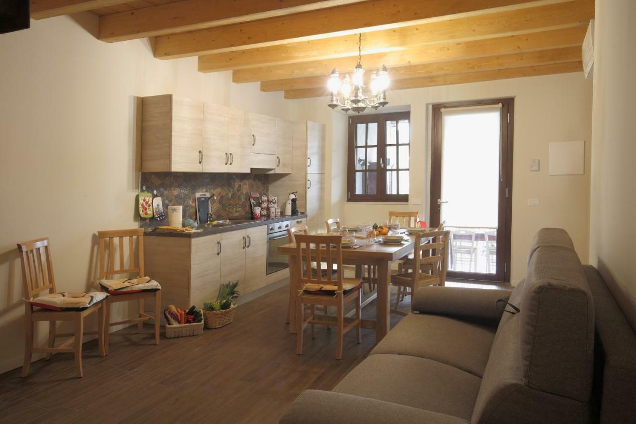 Agriturismo Corte Fontana Apartment ซาโล ภายนอก รูปภาพ